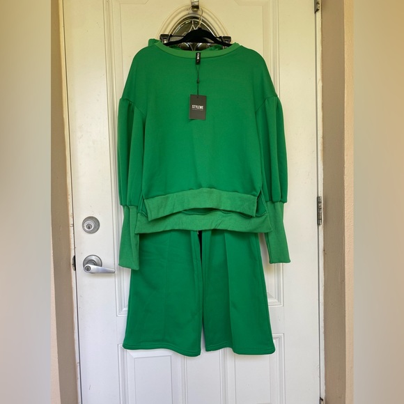 Green casual wear 💚 Large - Picture 2 of 11